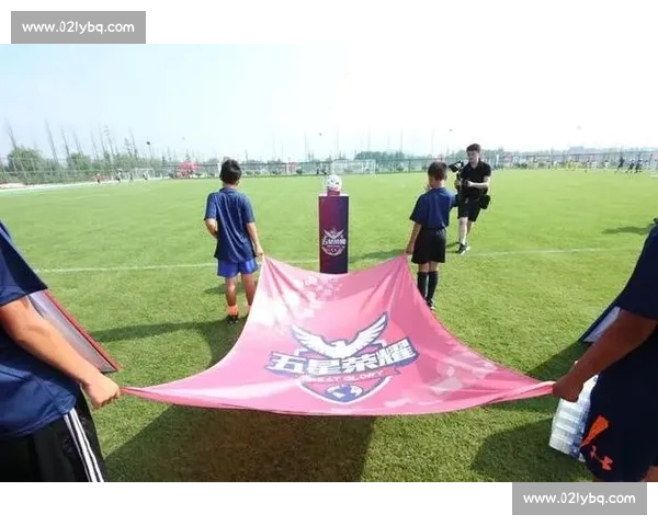 鏖战九十分钟绝杀逆转激荡绿茵赛场豪强再度书写传奇 - 副本 (2) - 副本